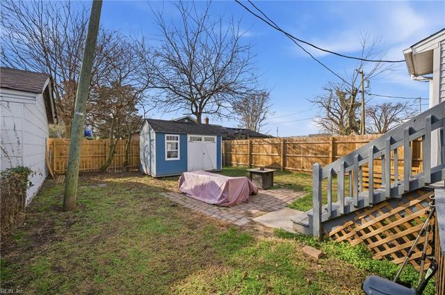 106 E Cummings AVE, Hampton, VA 23663