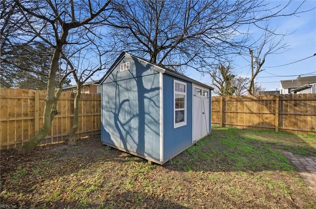 106 E Cummings AVE, Hampton, VA 23663