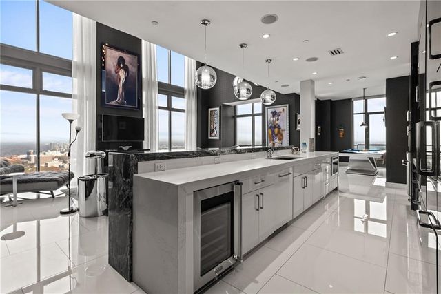 270 17th NW Street 4602, Atlanta, GA 30363