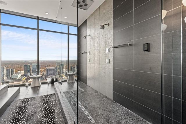 270 17th NW Street 4602, Atlanta, GA 30363