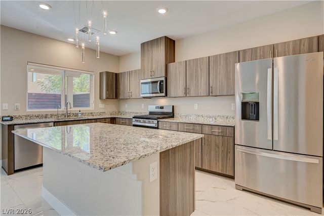 7563 Dragonfruit Avenue, Las Vegas, NV 89113
