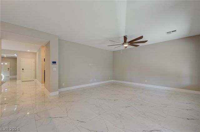 7563 Dragonfruit Avenue, Las Vegas, NV 89113