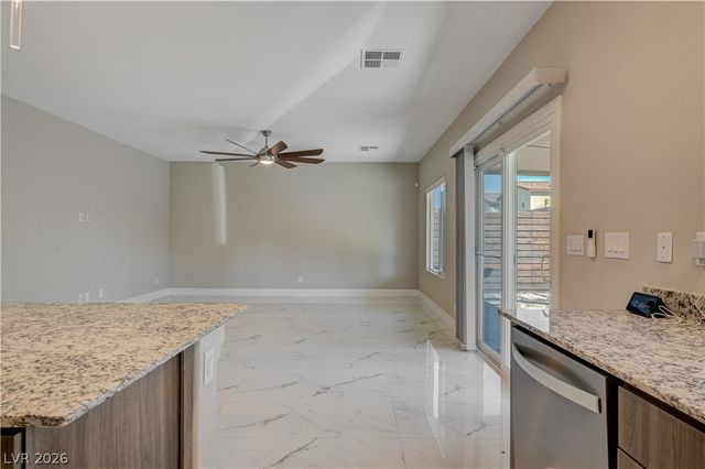 7563 Dragonfruit Avenue, Las Vegas, NV 89113