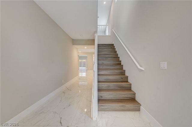 7563 Dragonfruit Avenue, Las Vegas, NV 89113