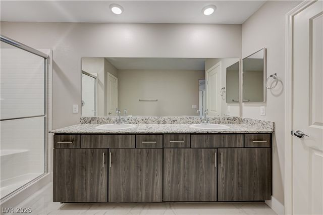7563 Dragonfruit Avenue, Las Vegas, NV 89113