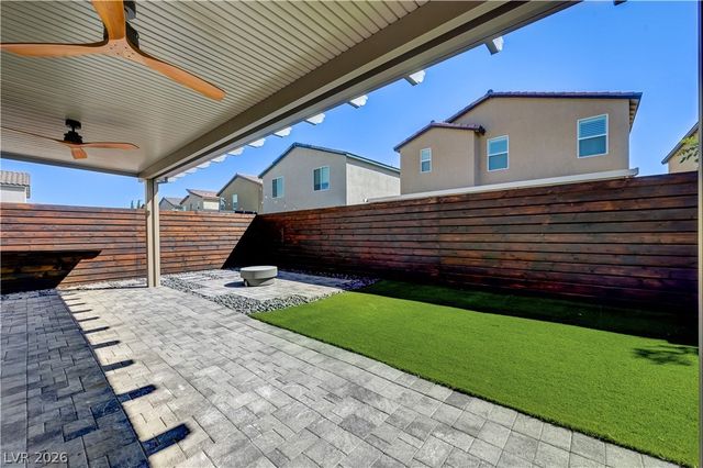 7563 Dragonfruit Avenue, Las Vegas, NV 89113