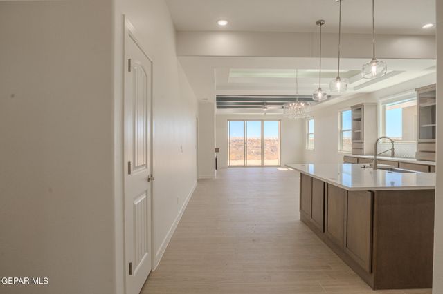 115 Madrid Street, Santa Teresa, NM 88008