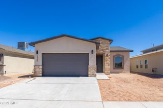 115 Madrid Street, Santa Teresa, NM 88008