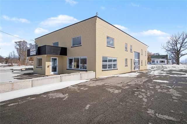 346 Lake Road East, Hamlin, NY 14464