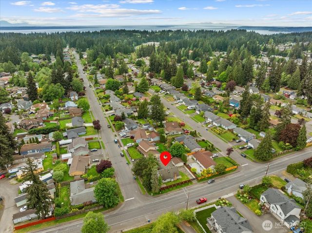 5205 173rd Place SW, Lynnwood, WA 98037