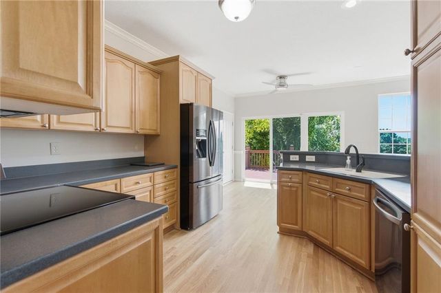 16144 Linden Street, Overland Park, KS 66085