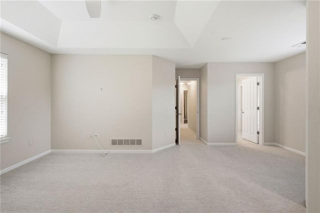 16144 Linden Street, Overland Park, KS 66085