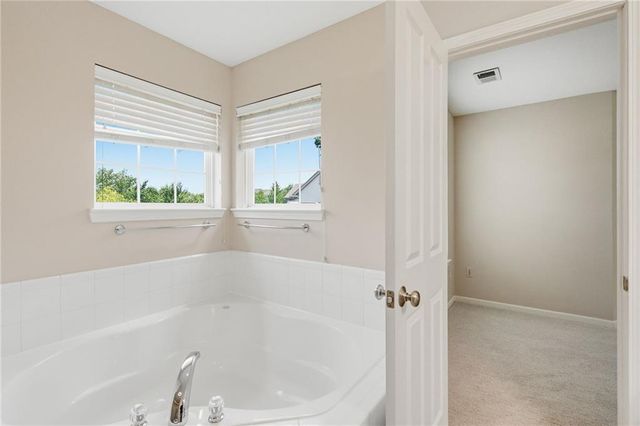 16144 Linden Street, Overland Park, KS 66085