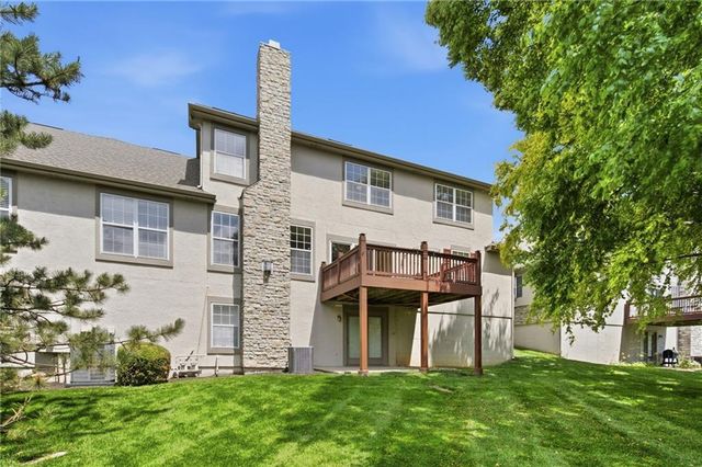16144 Linden Street, Overland Park, KS 66085