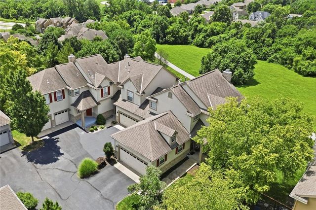 16144 Linden Street, Overland Park, KS 66085