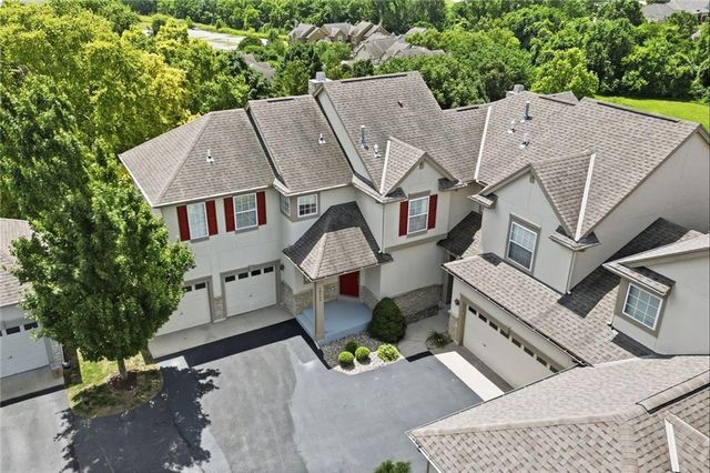 16144 Linden Street, Overland Park, KS 66085