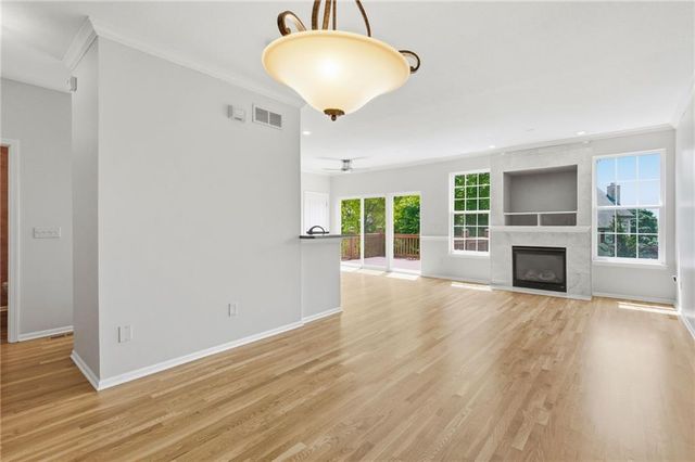 16144 Linden Street, Overland Park, KS 66085