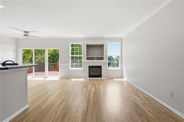 16144 Linden Street, Overland Park, KS 66085