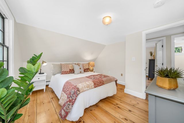 12 Peabody Street, North Reading, MA 01864