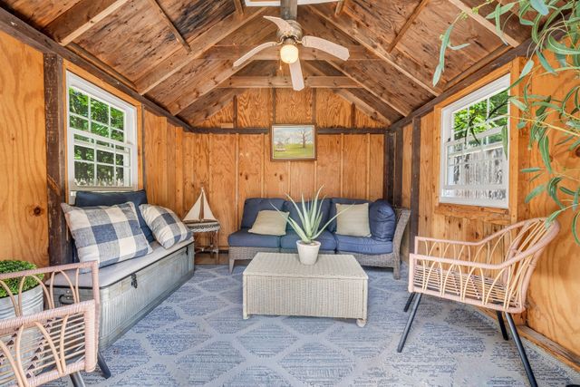 12 Peabody Street, North Reading, MA 01864