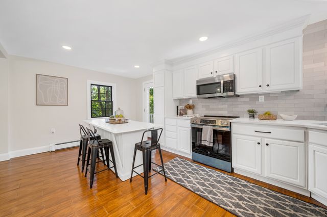 12 Peabody Street, North Reading, MA 01864