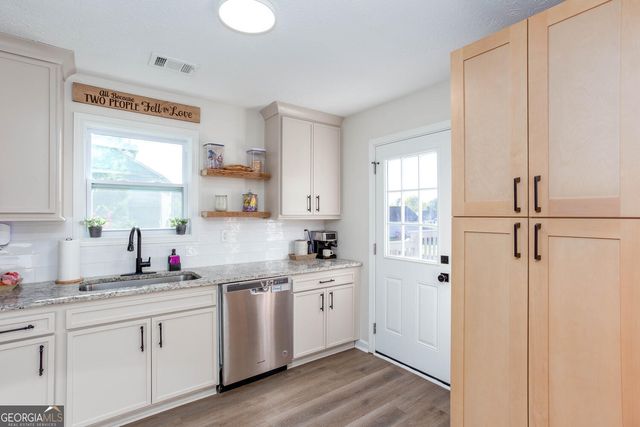 53 Adams Lane, Rockmart, GA 30153