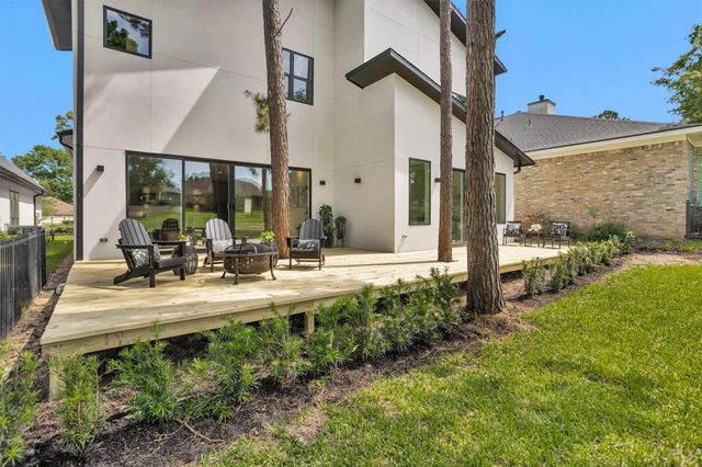 36 Winthrop Harbor, Montgomery, TX 77356