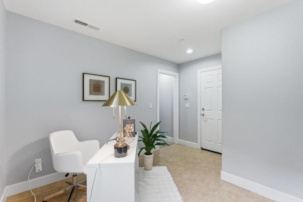 Image 32 of property listing at 504 San Jorge Terrace, Sunnyvale, CA 94089