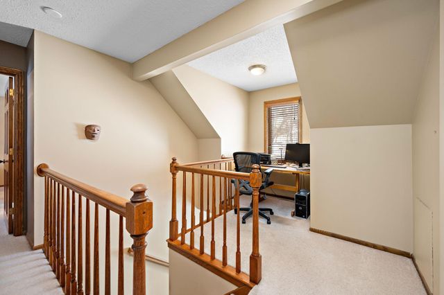 4315 Woods Way, Minnetonka, MN 55345