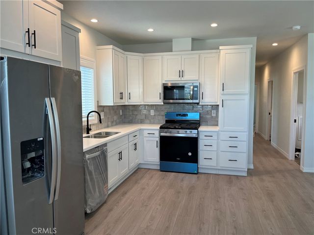 301 E Foothill Boulevard 58, Pomona, CA 91767