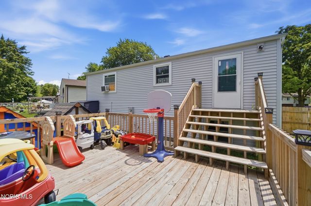 4766 Ventura Drive, Toledo, OH 43615