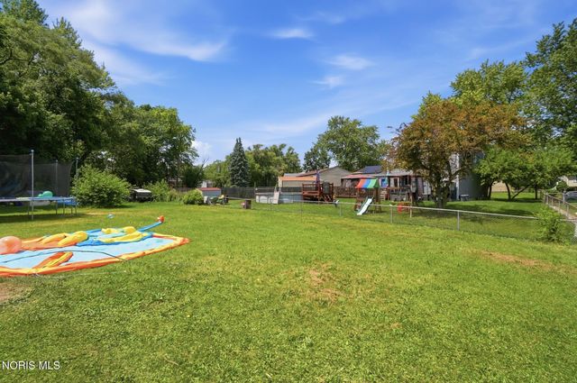 4766 Ventura Drive, Toledo, OH 43615