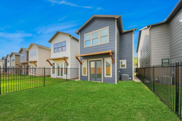 6320 Milwee Street B, Houston, TX 77092