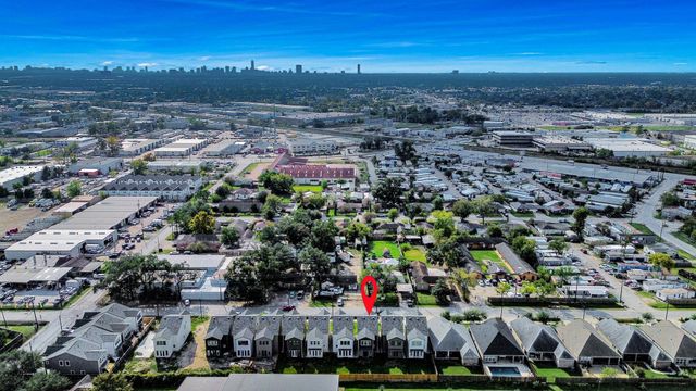 6320 Milwee Street B, Houston, TX 77092