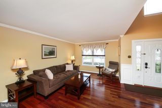 4192 JESTER LN, Doylestown, PA 18902