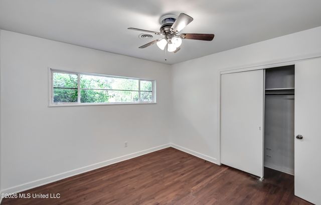 2051 Meadowbrook Road, Jackson, MS 39211