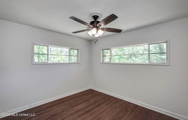 2051 Meadowbrook Road, Jackson, MS 39211