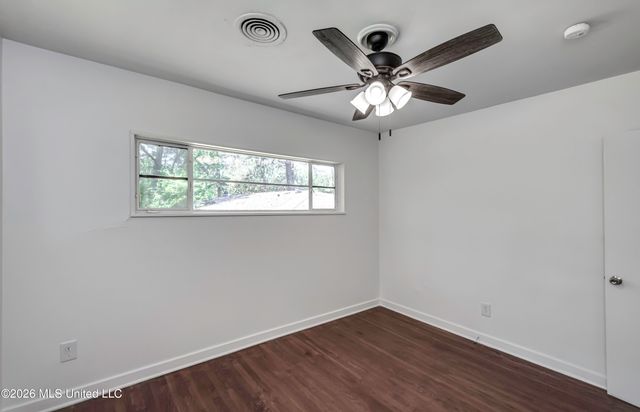 2051 Meadowbrook Road, Jackson, MS 39211