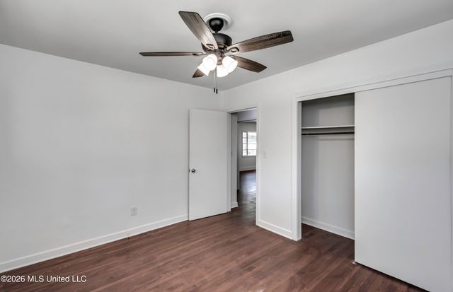 2051 Meadowbrook Road, Jackson, MS 39211