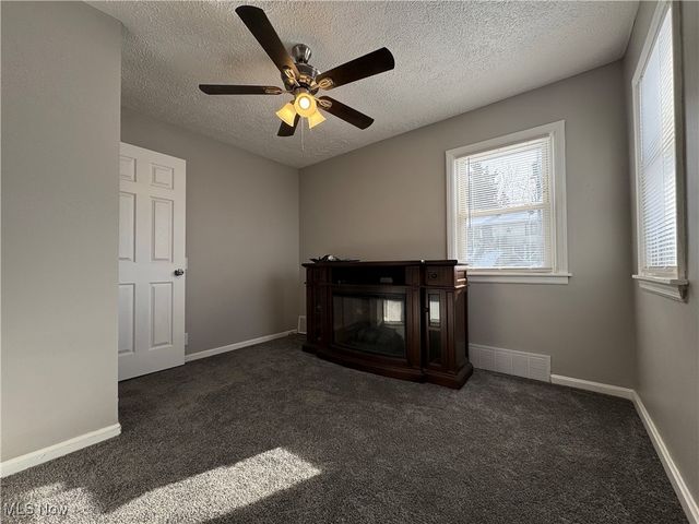 1537 25th Street NW, Canton, OH 44709