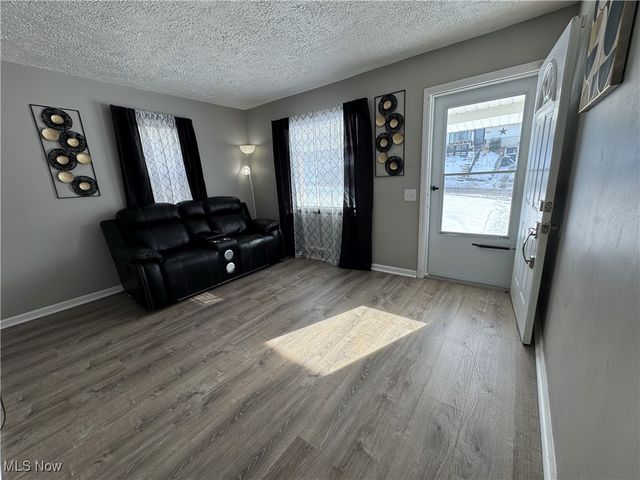 1537 25th Street NW, Canton, OH 44709