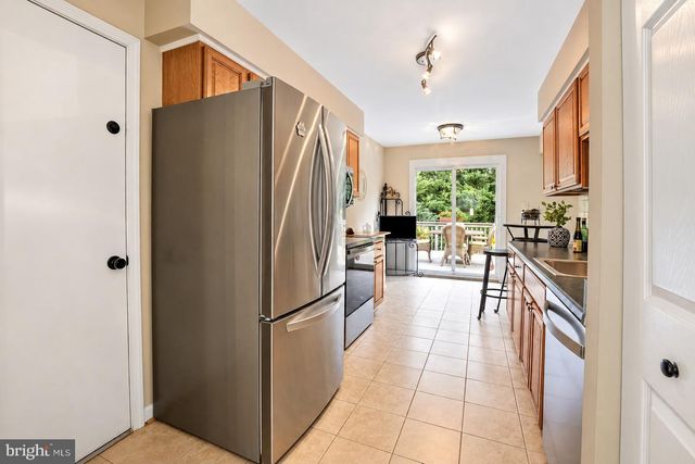 10425 SWEEPSTAKES RD, Damascus, MD 20872