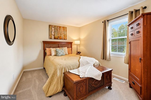 10425 SWEEPSTAKES RD, Damascus, MD 20872