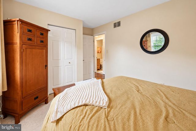 10425 SWEEPSTAKES RD, Damascus, MD 20872