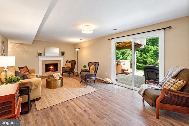 10425 SWEEPSTAKES RD, Damascus, MD 20872