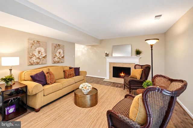 10425 SWEEPSTAKES RD, Damascus, MD 20872