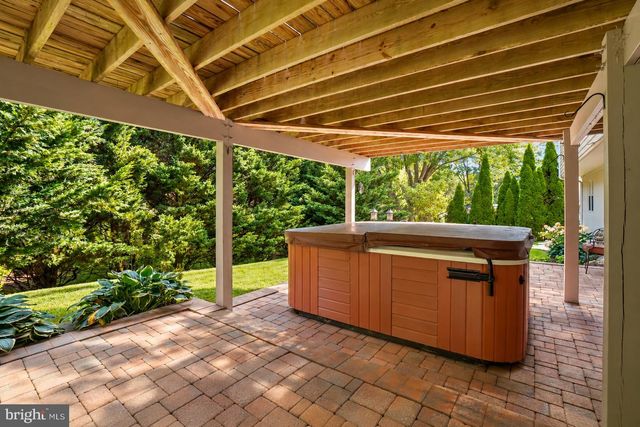 10425 SWEEPSTAKES RD, Damascus, MD 20872