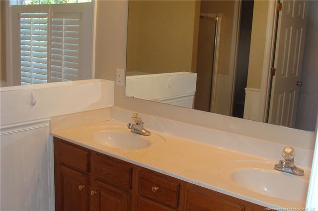 305 Cresthaven Drive, Sanford, NC 27332