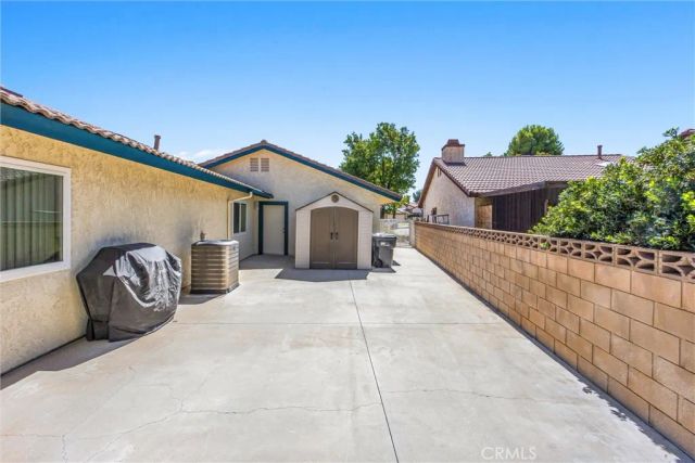 6371 Almond Valley, Quartz Hill, CA 93536