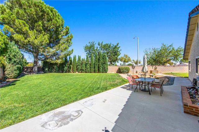 6371 Almond Valley, Quartz Hill, CA 93536